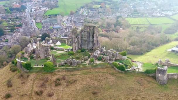 Fantastiska Corfe Castle England Från Ovan Flygbilder — Stockvideo