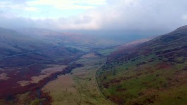 Galler 'deki Brecon Beacons Ulusal Parkı - hava görüntüsü