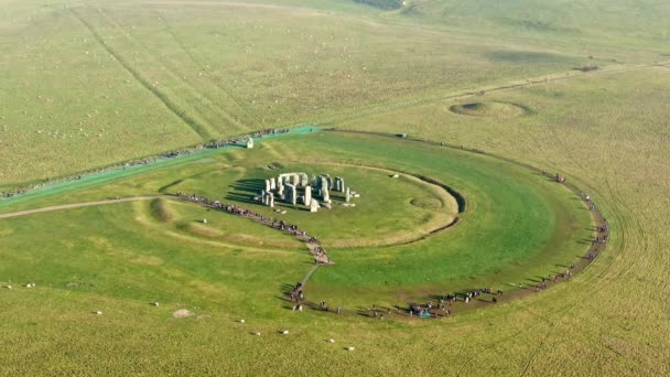 Famous Stonehenge England Aerial View Footage — Stock Video