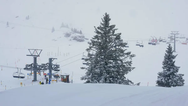 Elevadores Arrasto Área Esqui Nos Alpes Suíços Engelberg Suíça Fevereiro — Fotografia de Stock