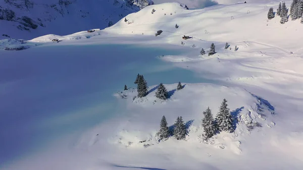 Merveilleux Paysage Hivernal Enneigé Dans Les Alpes Vue Aérienne Photographie — Photo