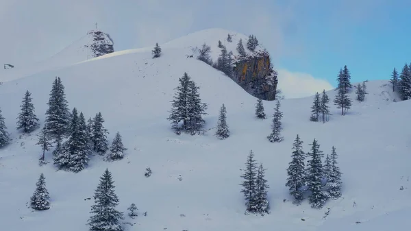 Vol Dessus Une Montagne Enneigée Hiver Magnifiques Alpes Suisses Photographie — Photo