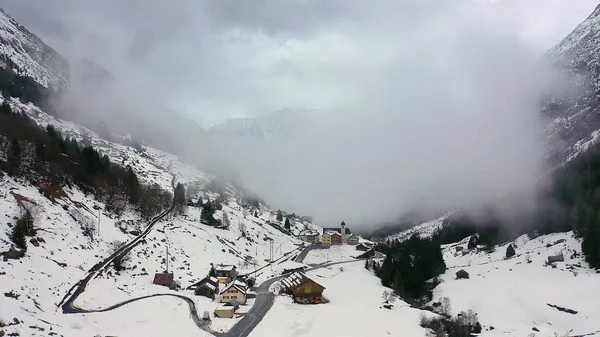 Nevoeiro Nos Alpes Suíços Vista Aérea Drone Fotografia Aérea — Fotografia de Stock