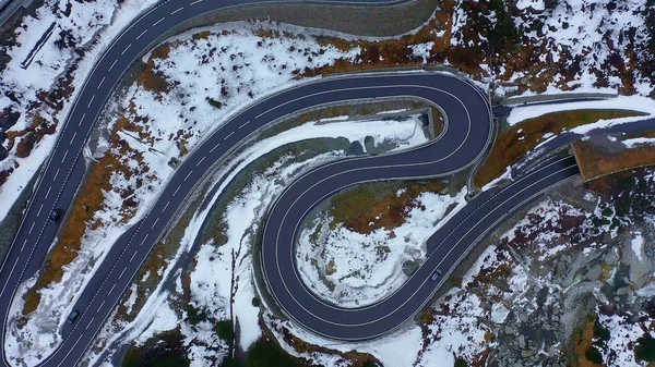 Buigwegen Van Een Bergpas Zwitserse Alpen Luchtfoto Luchtfotografie — Stockfoto
