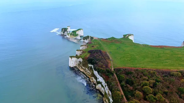 Espectacular vista aérea sobre Old Harry Rocks en Inglaterra —  Fotos de Stock