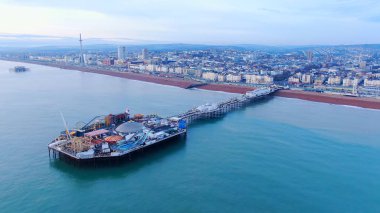 İngiltere 'deki Brighton İskelesi - hava manzaralı