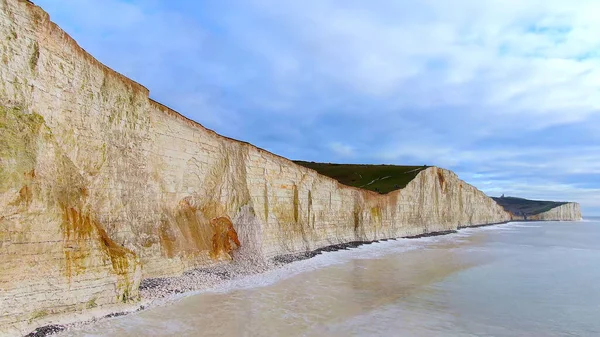 La hermosa costa sur inglesa desde arriba - imágenes de drones — Foto de Stock