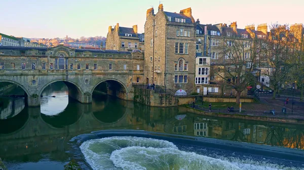 Cityscapes of Bath England - BANHO, INGLÊS - 30 DE DEZEMBRO DE 2019 — Fotografia de Stock
