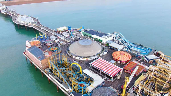 Brighton Pier in England - aerial view - BRIGHTON, ENGLAND, DECEMBER 29, 2019 — Stock Photo, Image