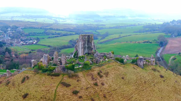 Corfe Castle in England - aerial view — Stock Photo, Image