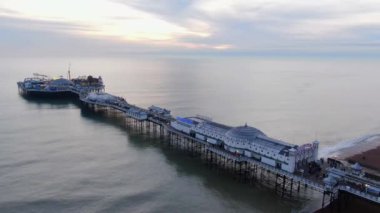 Akşamları Brighton İskelesi - güzel hava manzarası - Brighton, Birleşik Krallık, 29 Aralık 2019