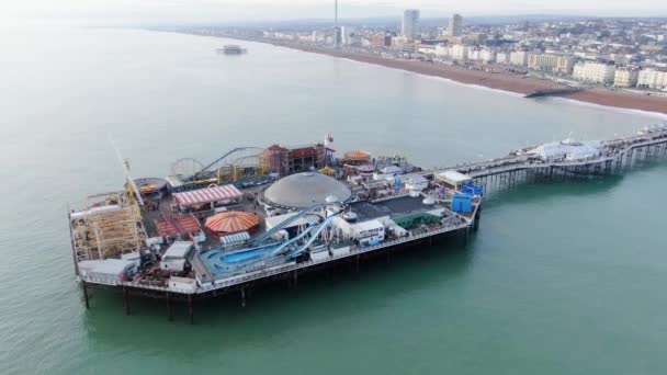 Vlucht Brighton Pier Beach Engeland Luchtfoto Brighton Verenigd Koninkrijk December — Stockvideo