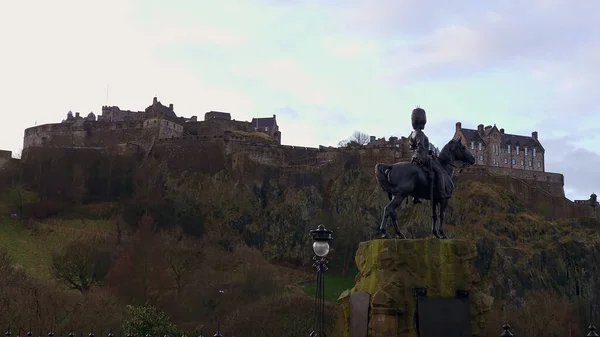 İskoçya, Castlehill 'deki Edinburgh Şatosu - Edinburgh, İskoçya - 10 Ocak 2020 — Stok fotoğraf