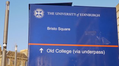 Edinburgh Üniversitesi - Bristo Meydanı - Edinburgh, İskoçya - 10 Ocak 2020