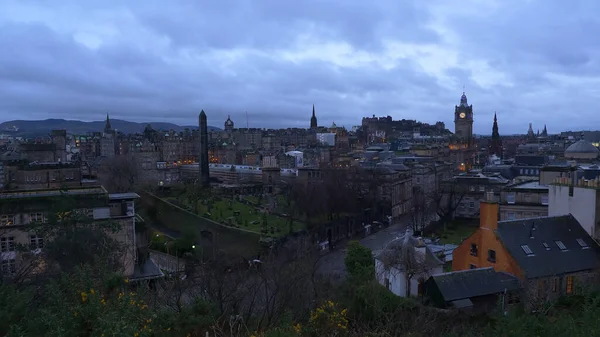 Aerial view over Edinburgh from Calton Hill - EDINBURGH, SCOTLAND - JANUARY 10, 2020 — Stok fotoğraf
