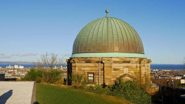 Edinburgh Observatory on Calton Hill - Edynburg, Szkocja - 10 stycznia 2020 — Zdjęcie stockowe