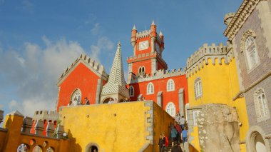 Portekiz 'deki muhteşem Palacio de Pena Kalesi - Lizbon Şehri - Sintra. Portekiz - 15 Ekim 2019