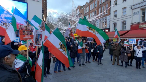 Reunião política em Londres sobre o Irã Livre - LONDRES, ENGLÂNDIA - 10 DE DEZEMBRO DE 2019 — Fotografia de Stock