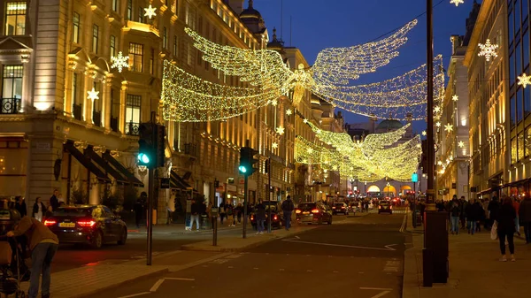 伦敦圣诞期间的街景 英国伦敦 2019年12月10日 — 图库照片