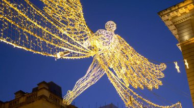 Londra sokaklarında inanılmaz bir tatil sezonu - Londra, İngiltere - 10 Aralık 2019