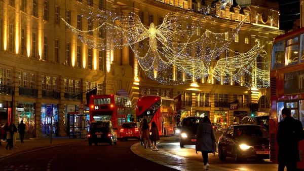 Street Traffic Regent Street London Christmas Time London Ηνωμένο Βασίλειο — Φωτογραφία Αρχείου