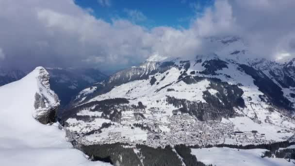 Widok Lotu Ptaka Wioskę Engelberg Szwajcaria Zimie Zdjęcia Lotnicze — Wideo stockowe