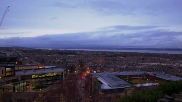 Fantastisk Utsikt Över Edinburgh Från Calton Hill Kvällen Edinburgh Storbritannien — Stockvideo