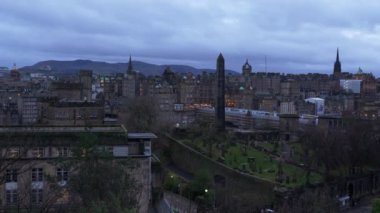 Calton Hill 'den Edinburgh üzerindeki hava görüntüsü - seyahat görüntüleri