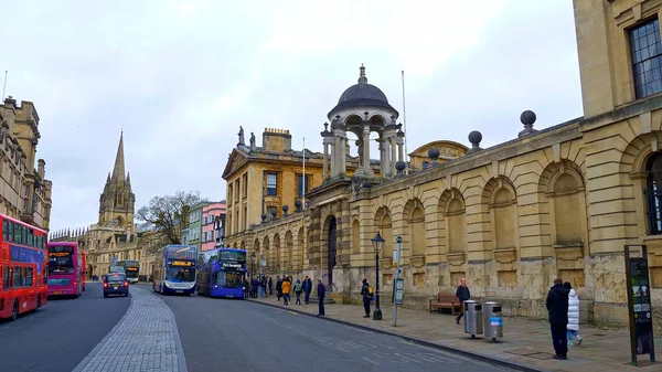 Cityscapes of Oxford in England - OXFORD, ENGLAND - JANUARY 3, 2020 — Stock Photo, Image