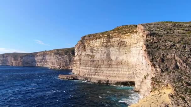 Falésias Gozo Malta Cima Imagens Aéreas — Vídeo de Stock