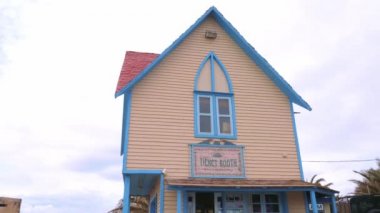 Temel Reis Köyü 'ndeki bilet gişesi - Malta' da popüler bir tarihi eser ve eski bir film mekanı - Malta Adası, Malta - 5 Mart 2020