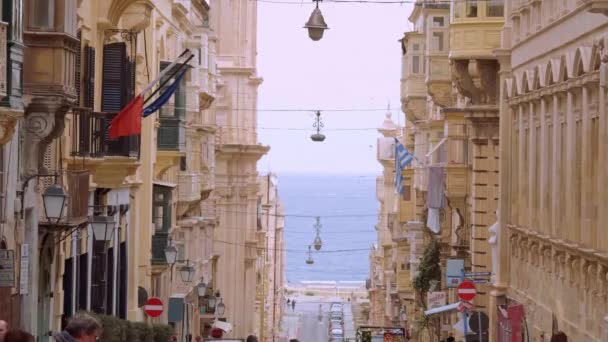 Typische Smalle Straatjes Historische Wijk Valletta Valletta Malta Maart 2020 — Stockvideo