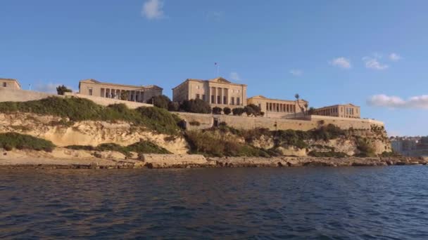 Valletta Daki Ünlü Villa Bighi Seyahat Görüntüleri — Stok video