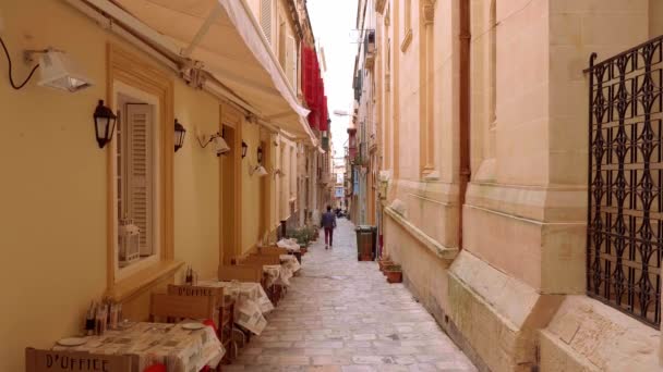 Typische Straßenansicht Historischen Viertel Von Valletta Valletta Malta März 2020 — Stockvideo