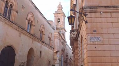 Mdina Malta 'daki tipik binalar - Medine Şehri, Malta - 5 Mart 2020