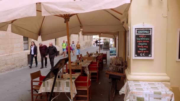 Bistro Restaurantes Histórico Barrio Valeta Valletta Malta Marzo 2020 — Vídeos de Stock