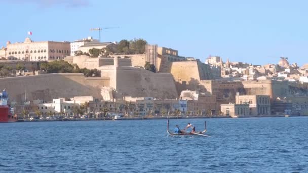 Поездка Лодке Порту Валлетта Мальте Дорожные Кадры — стоковое видео