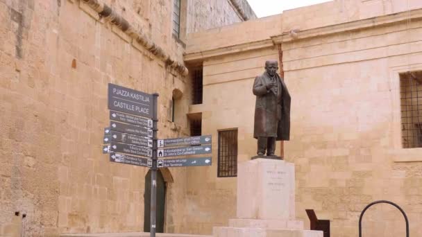 Estatua Primer Ministro Plaza Castilla Valeta Malta Valletta Malta Marzo — Vídeos de Stock