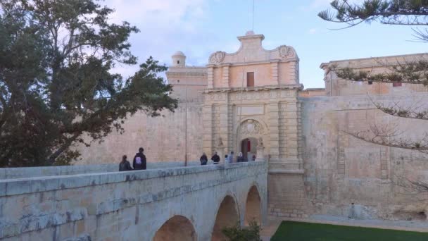Slavná Mdinská Brána Historickém Horském Městě Mdina Město Medina Malta — Stock video