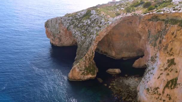 Malta Daki Blue Grotto Adanın Ünlü Bir Simgesidir Seyahat Görüntüleri — Stok video