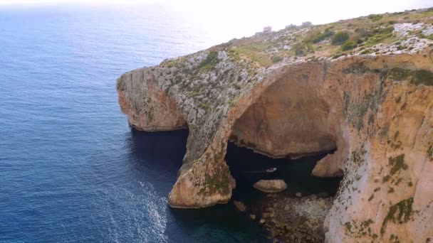 Malta Daki Blue Grotto Adanın Ünlü Bir Simgesidir Seyahat Görüntüleri — Stok video