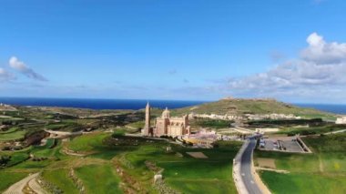 Gozo Adası - Malta yukarıdan - hava görüntüsü