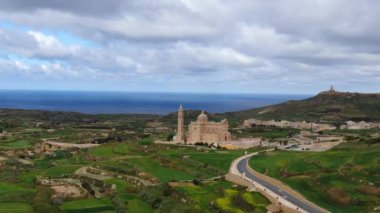 Gozo Adası - Malta yukarıdan - hava görüntüsü