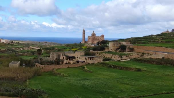 Αεροφωτογραφία Πάνω Από Βασιλική Pinu Στο Gozo Ένα Εθνικό Ιερό — Αρχείο Βίντεο