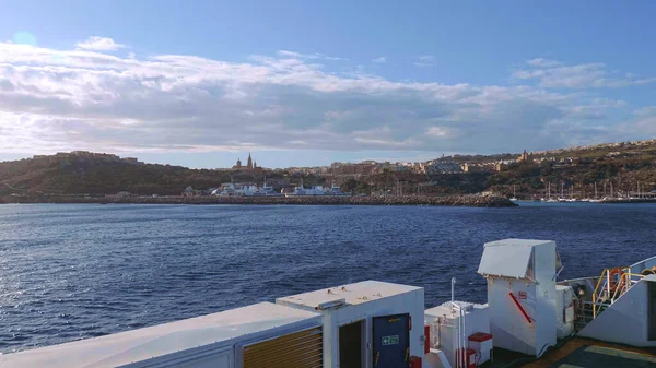 Πλοία Μεταξύ Μάλτας Και Gozo Gozo Μάλτα Μαρτίου 2020 — Φωτογραφία Αρχείου