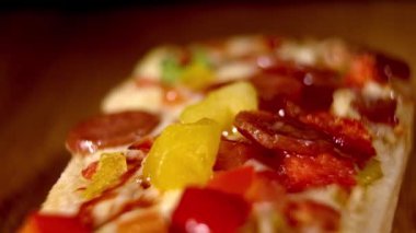 Taze pişmiş pizza baget - Yakın çekim