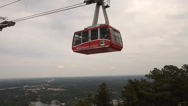 Ropeway in Stone Mountain National Park - ATLANTA, EUA - 20 de abril de 2016 — Fotografia de Stock