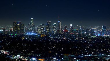 Los Angeles şehir merkezi - gece hava görüntüsü - seyahat fotoğrafçılığı