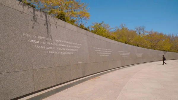 Martin Luther King Memorial in Washington DC - WASHINGTON, USA - APRIL 8, 2017 — Stock Photo, Image