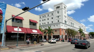 Miami 'deki küçük Havana sokak manzarası - MIAMI, ABD 10 Nisan 2016